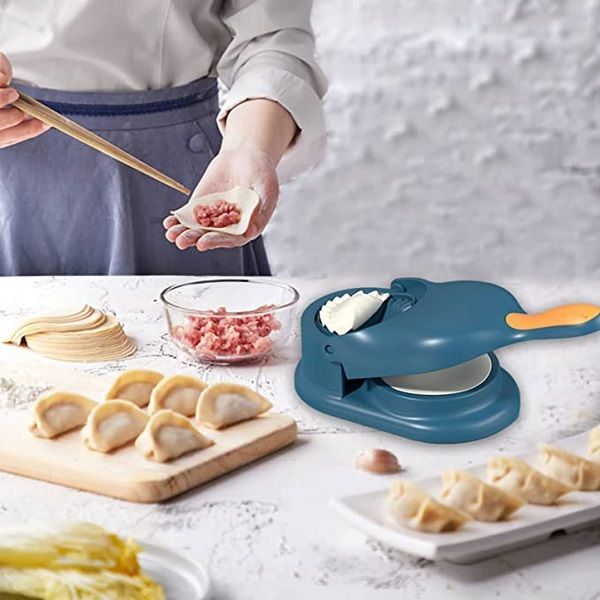 2 in 1 Portable Dumpling Making Machine Manual Press Dumpling Skin Mold - Oshi.pk - Buy & Sell Online