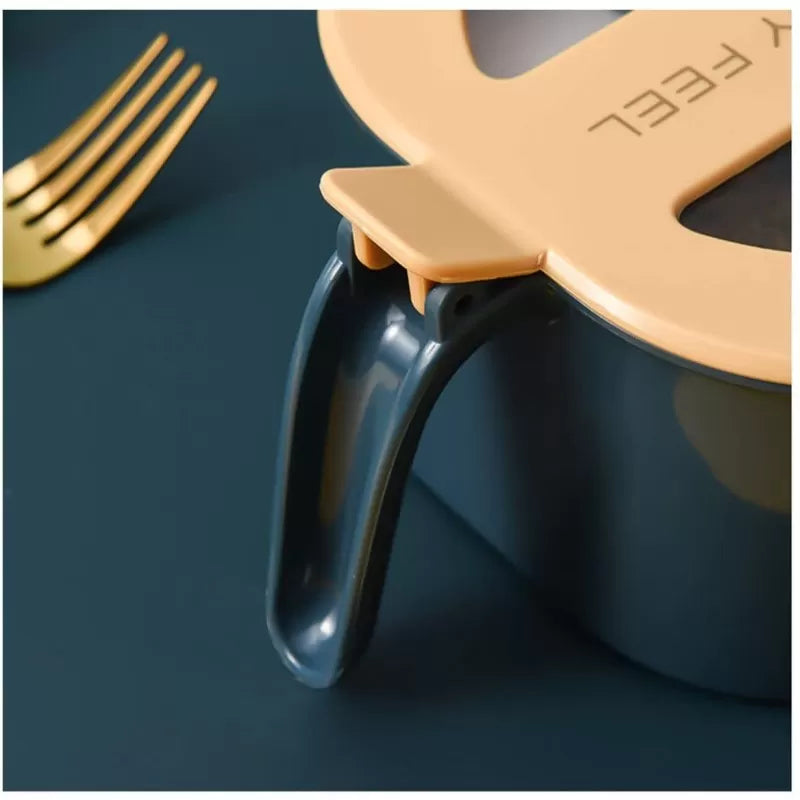 4 In 1 Partition Kitchen Seasoning Spice Box Masala Box Set with Spoons | Spice Jar Container - Oshi.pk - Buy & Sell Online