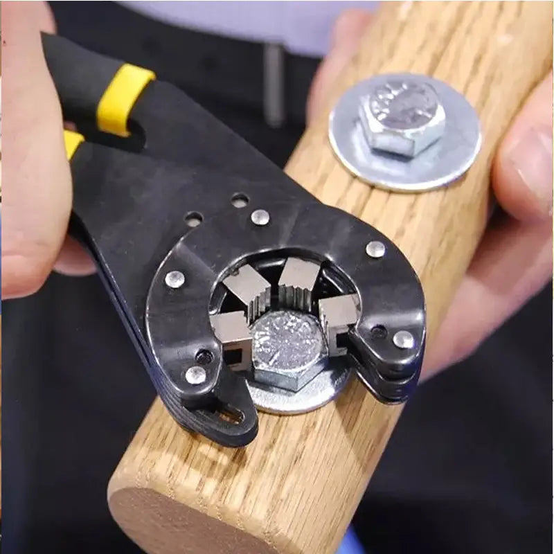 Universal Multifunctional Wrench 14 In 1 Orque Adjustable Spanner Tool - Oshi.pk - Buy & Sell Online