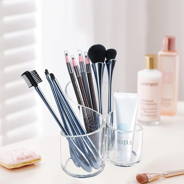 Acrylic 3 Compartment Wavy Makeup Organizer - Oshi.pk - Buy & Sell Online