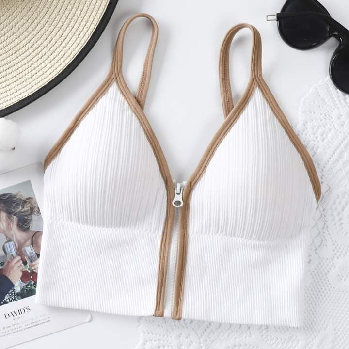 Imported Best Quality Sport Zipper Bras for Women/Girls - Oshi.pk - Buy & Sell Online