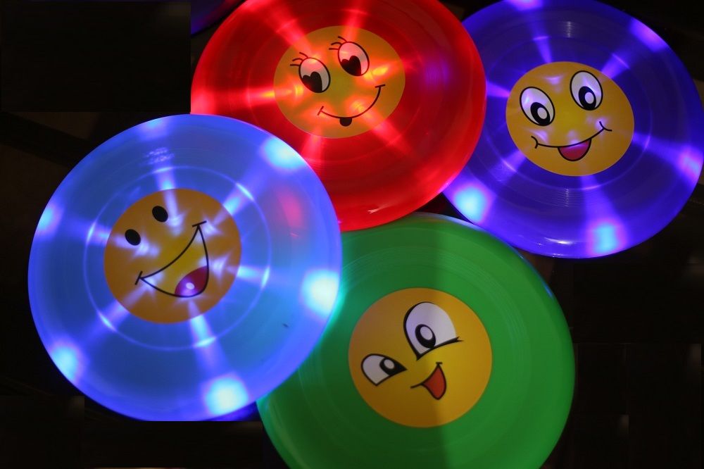 LED Flying Discs - Smiley with Light - Oshi.pk - Buy & Sell Online