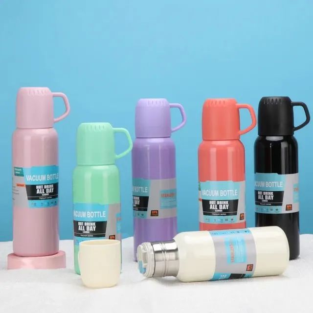 New Shape Vacuum Flask Bottle with 3 Cups and Gift Box Random color - Oshi.pk - Buy & Sell Online