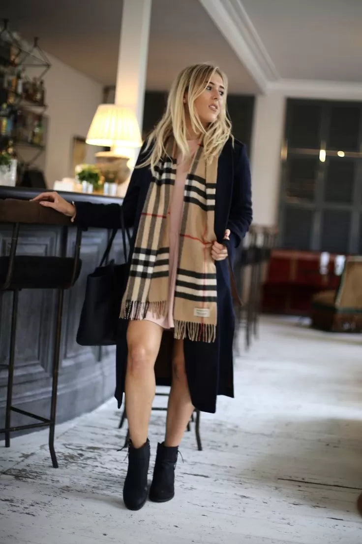 Imported Printed Muffler/ Scarf for Women/Girls - Oshi.pk - Buy & Sell Online