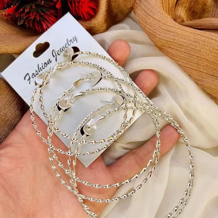 Pack of 3 Pairs / set Hoop Earrings Gold Silver color Small Big Circle Earring Set for Women Simple Punk Ear Clip Fashion Jewelry - Oshi.pk - Buy & Sell Online