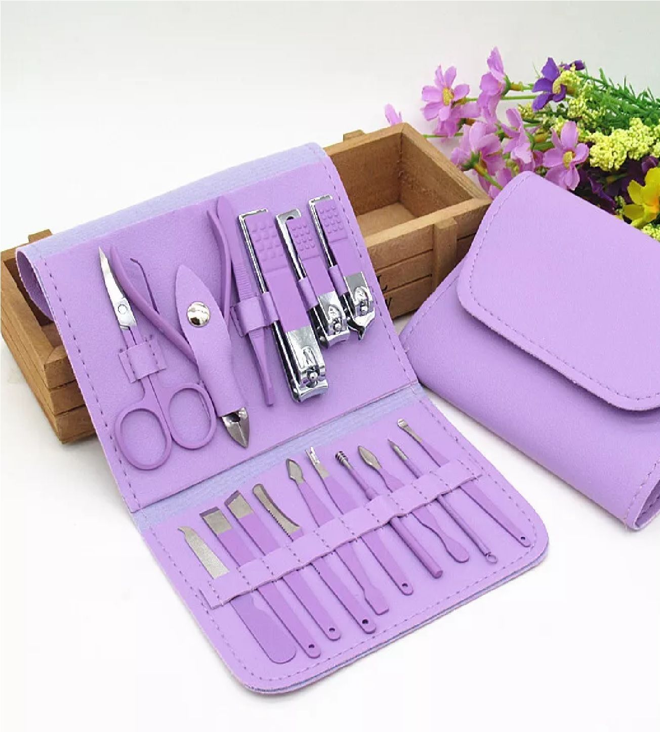 Professional Manicure Pedicure Nail Care Set Cutter Cuticle Clippers 16 Kit Case - Oshi.pk - Buy & Sell Online