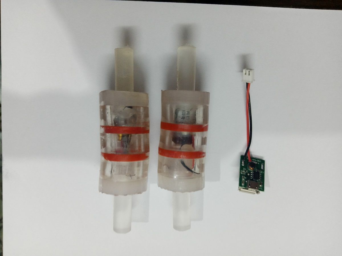 Rechargeable LED Cricket Wicket Bails -Glow on Hit - Slim Version - Pair pack - Oshi.pk - Buy & Sell Online