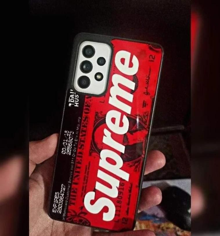 The Supreme Edition Available In All Iphone Models (Iphone7series , IphoneXseries , Iphone11series , Iphone12series , Iphone13series , Iphone14series) - Oshi.pk - Buy & Sell Online