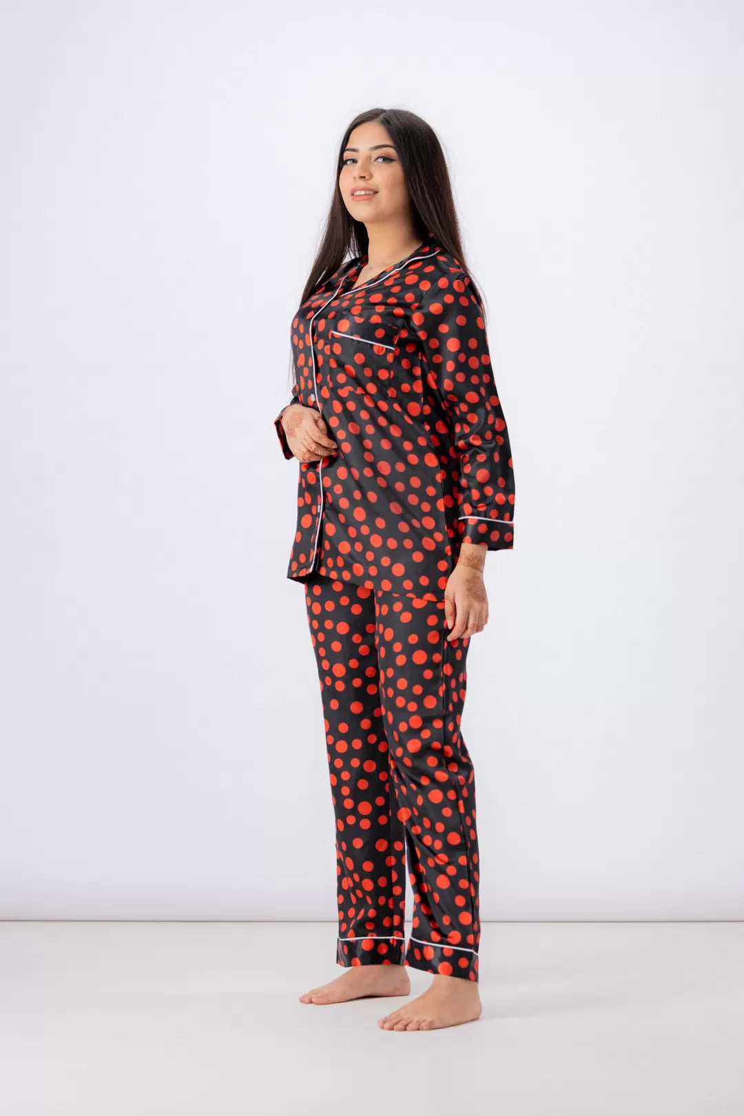 Valerie lounging Gorgeous satin fabric comes with a natural sheen and feel silky on your skin. Feel cute and sensual while staying comfortable putting - Oshi.pk - Buy & Sell Online