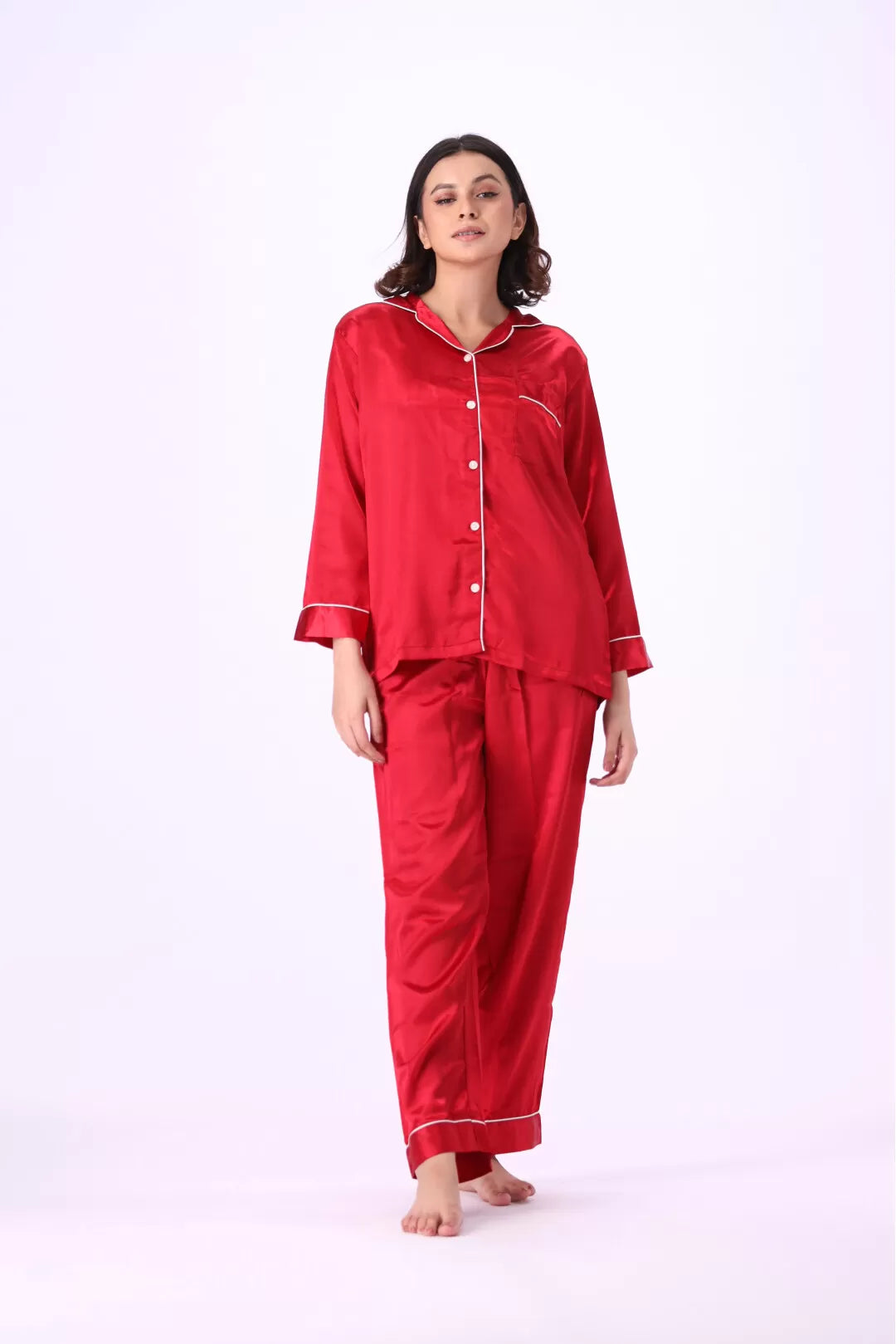 Valerie nightwear Gorgeous satin pajama set. Offering a well-fitting, luxury sleepwear. - Oshi.pk - Buy & Sell Online