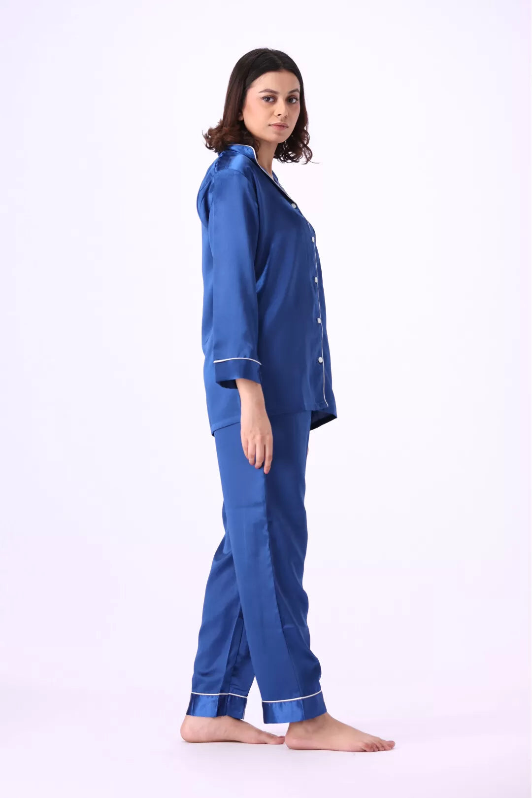 Valerie nightwear Gorgeous satin pajama set. Offering a well-fitting, luxury sleepwear. - Oshi.pk - Buy & Sell Online