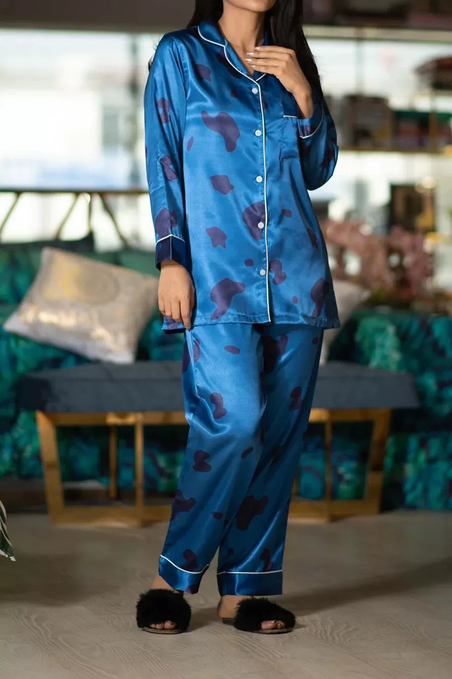 Valerie nightwear/sleepwear is designed for ultimate comfort and style. Our classic pajama set is updated in a smooth silky fabric. - Oshi.pk - Buy & Sell Online