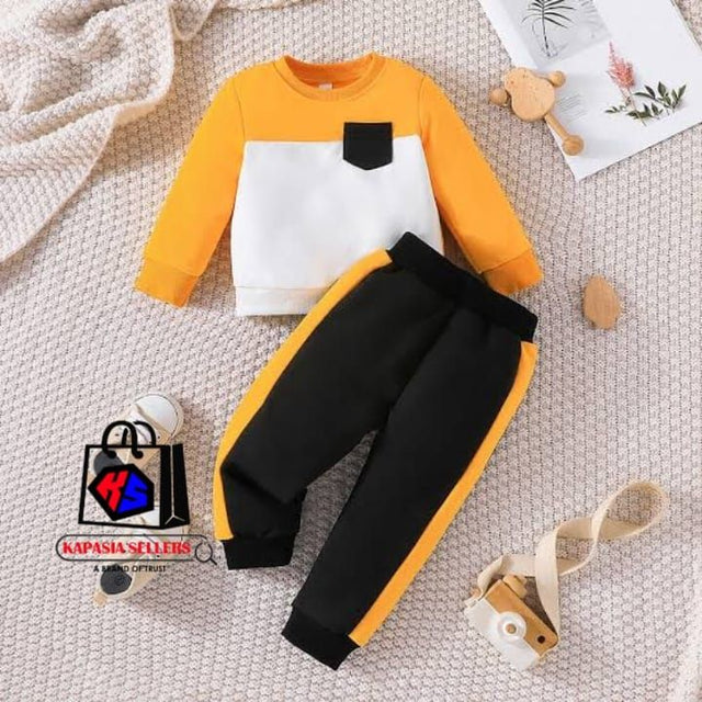 Winter pocket tracksuit for kids - Oshi.pk - Buy & Sell Online