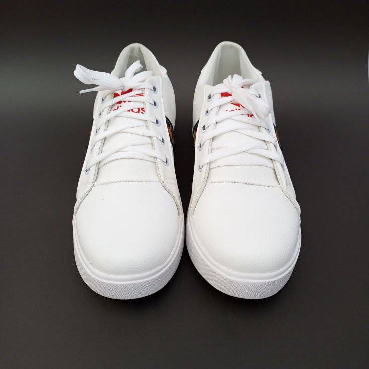 Fashion Sneakers Lightweight Men Casual Shoes Fashion Shoes For Men Casual Partywear Boys Sneakers - Oshi.pk - Buy & Sell Online