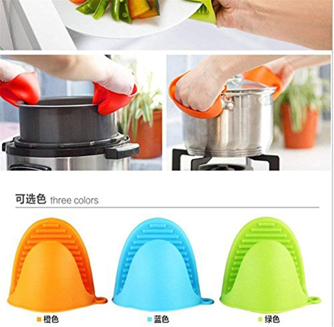 2 pcs Silicon pot holder -, heat resistant gloves , kitchen accessories anti slip baking mitts , silicon hot pot holders , best Kitchen tool - Oshi.pk - Buy & Sell Online