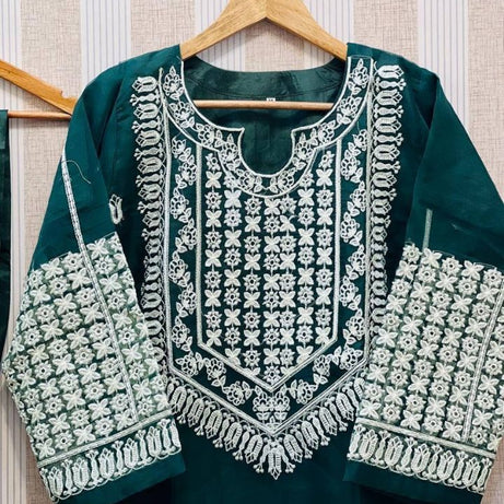 3 Pcs Women's Stitched Organza Embroidered Suit - Oshi.pk - Buy & Sell Online