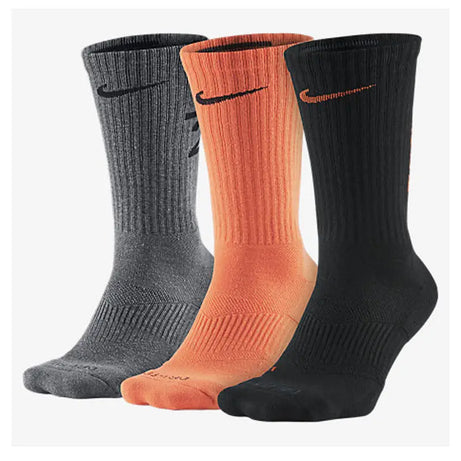 Pack of 9 Stylish Long Warm Winter Socks For Men - Oshi.pk - Buy & Sell Online