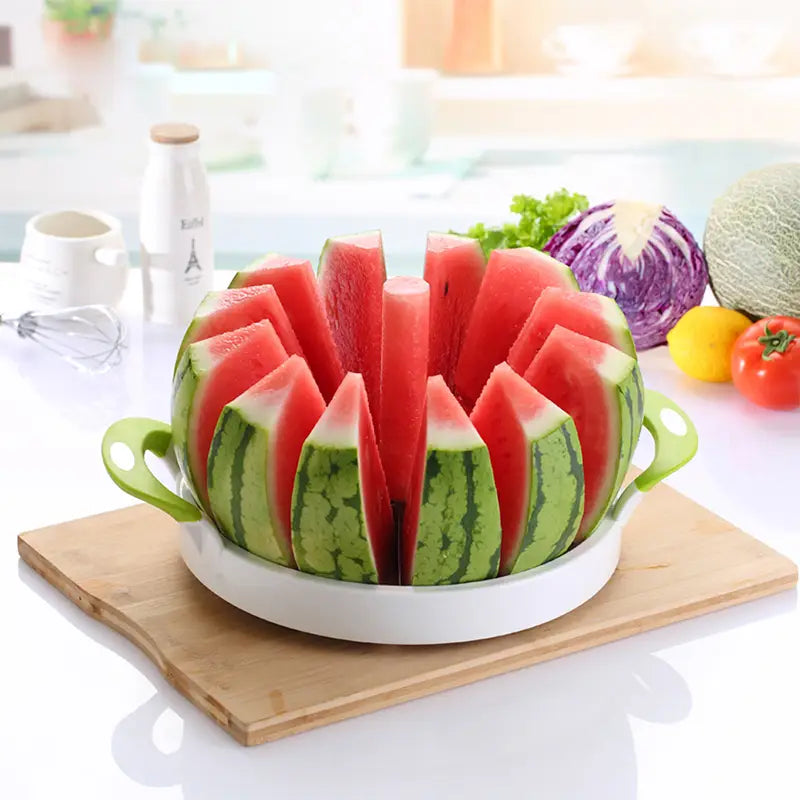 Melon Slicer - Cuts 12 Uniform Slices - Oshi.pk - Buy & Sell Online