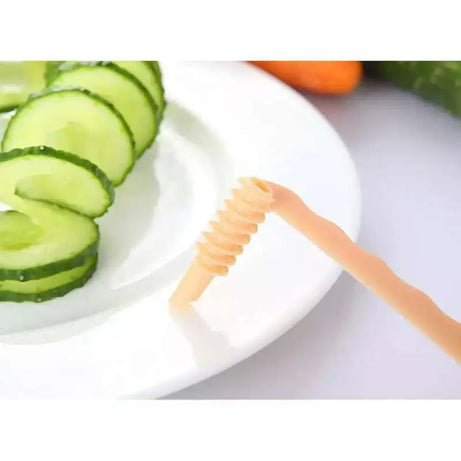 Vegetable Carrot Cucumber Spiral Slicer Kitchen Cutting Tool - Oshi.pk - Buy & Sell Online