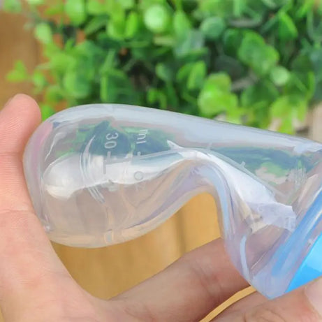 Squeeze Baby Food Dispensing Spoon - Oshi.pk - Buy & Sell Online