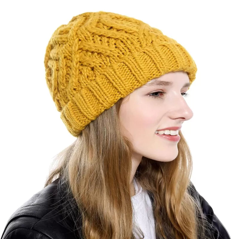 Pack of 1– Best Quality Winter Warm Woolen Cap for Women - Oshi.pk - Buy & Sell Online