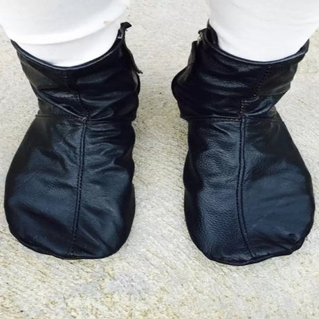 Rexine Winter Socks Zipper Halal Leather Ankle Socks Slippers For Woman - Oshi.pk - Buy & Sell Online