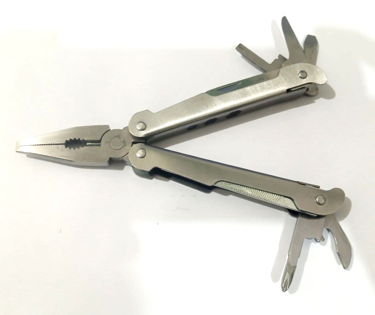 9in1 Pliers Tool, Portable Multi Utility Plier - Oshi.pk - Buy & Sell Online