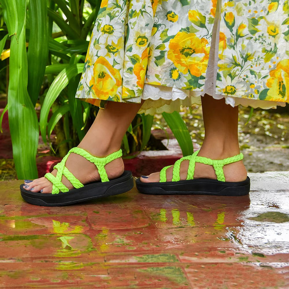 AEROTHOTIC Maris Arch Support Women’s Slingback Sandals - Oshi.pk - Buy & Sell Online