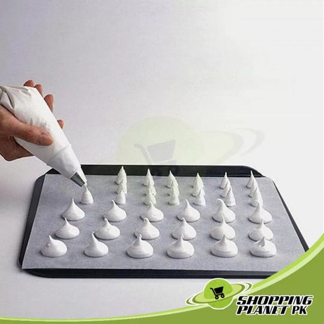 Baking Paper Roll 30cm 5 meter - Oshi.pk - Buy & Sell Online