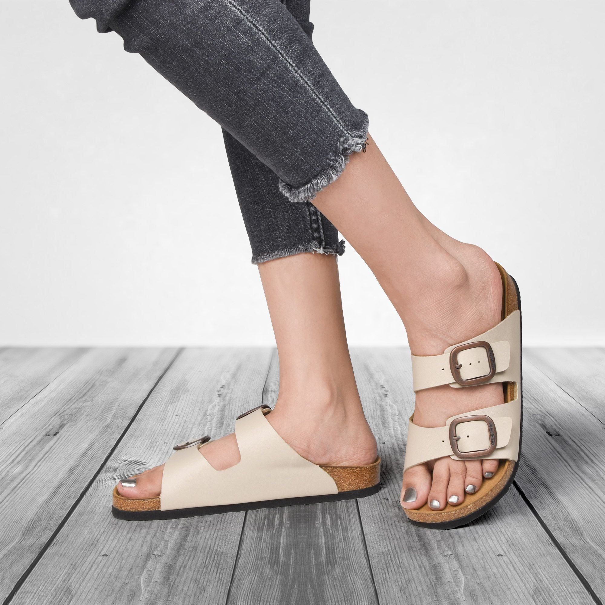 Arete Slide Sandals - Oshi.pk - Buy & Sell Online