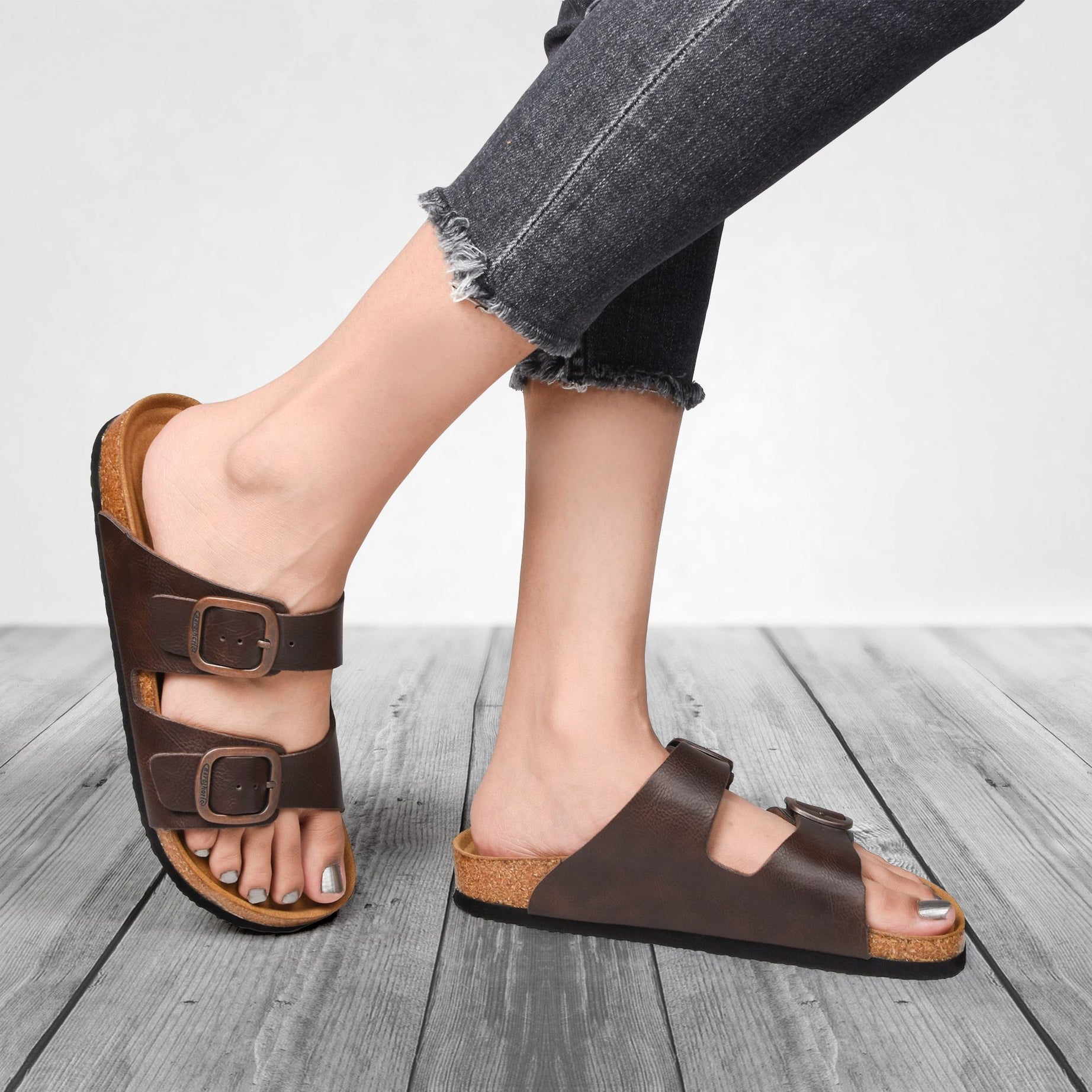 Arete Slide Sandals - Oshi.pk - Buy & Sell Online