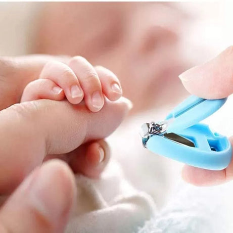 Baby Manicure Kit, 4-in-1 Baby Nail Care Set, Safe Baby Nail Clipper, Scissor, File & Tweezer, Baby Nail Care Kit for Newborn, Infant & Toddler - Oshi.pk - Buy & Sell Online