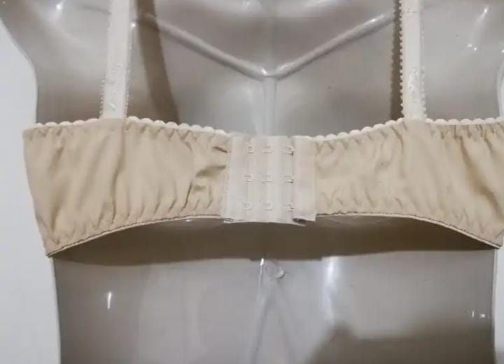 Skin Cotton Bra For Girls and Women - Oshi.pk - Buy & Sell Online