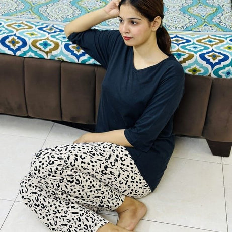 Black Plain V Neck Quater Sleeves Tshirt and Offwhite Printed Plazo Pajama Home Wear (DESIGN 2) - Oshi.pk - Buy & Sell Online