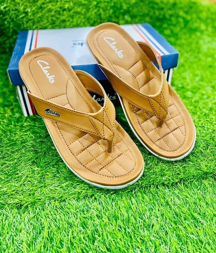 Clarks Men Slipers New Design - Oshi.pk - Buy & Sell Online