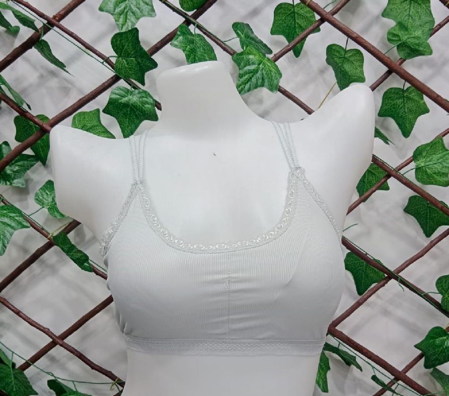 Cross Strap Seamless Training Bra - Oshi.pk - Buy & Sell Online