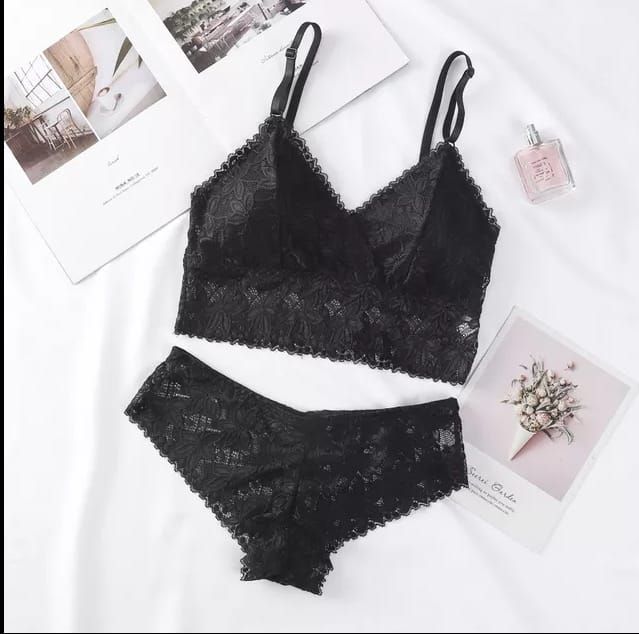 Flower Laced Bralette Without Underwear - Oshi.pk - Buy & Sell Online