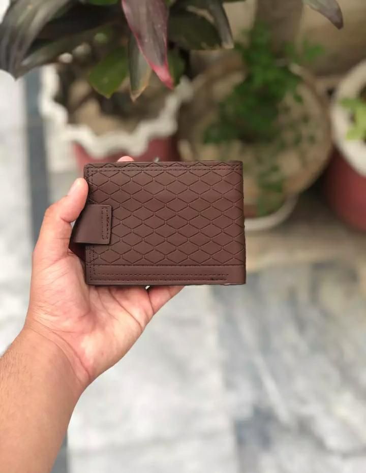 Dunbollu Genuine Leather Men Wallet Small Mini Card Holder Male Wallet Pocket Retro Purse High Quality Magnetic lock - Oshi.pk - Buy & Sell Online