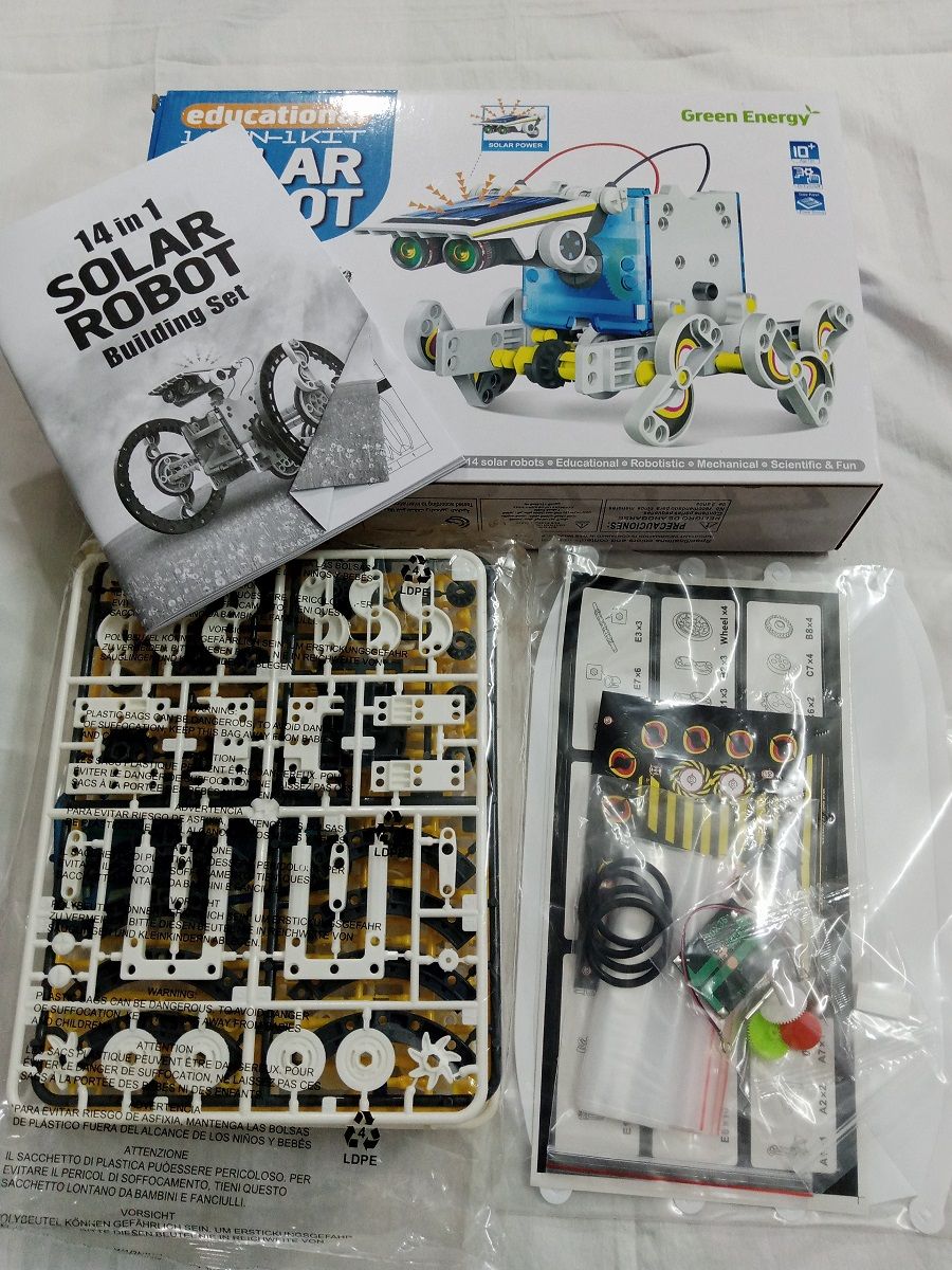 Educational Solar Robot- mini solar plate - 14 models can be prepared - work on Solar energy - Oshi.pk - Buy & Sell Online