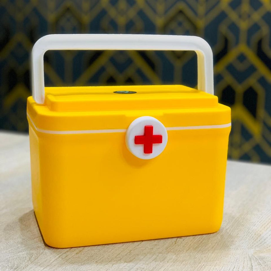 Empty Small First Aid Box High Quality Medicine Box Best For School, House And Office Medical Kit Medicine Pills Storage Box - Oshi.pk - Buy & Sell Online