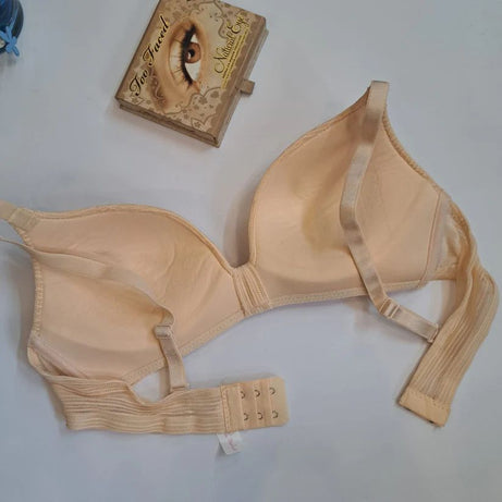 FRONT KNOT PADDED BRA WITHOUT RING - Oshi.pk - Buy & Sell Online
