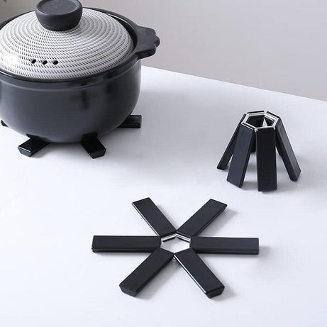 Folding Hot Pot Trivet Non Slip Silicone Heat Resistant Modern Table Flower Shaped