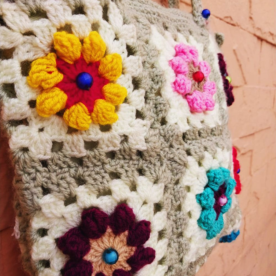 Granny Square Flower Crochet Handmade Bag : Fashionable and Stylish Crochet Bags for Women - Oshi.pk - Buy & Sell Online