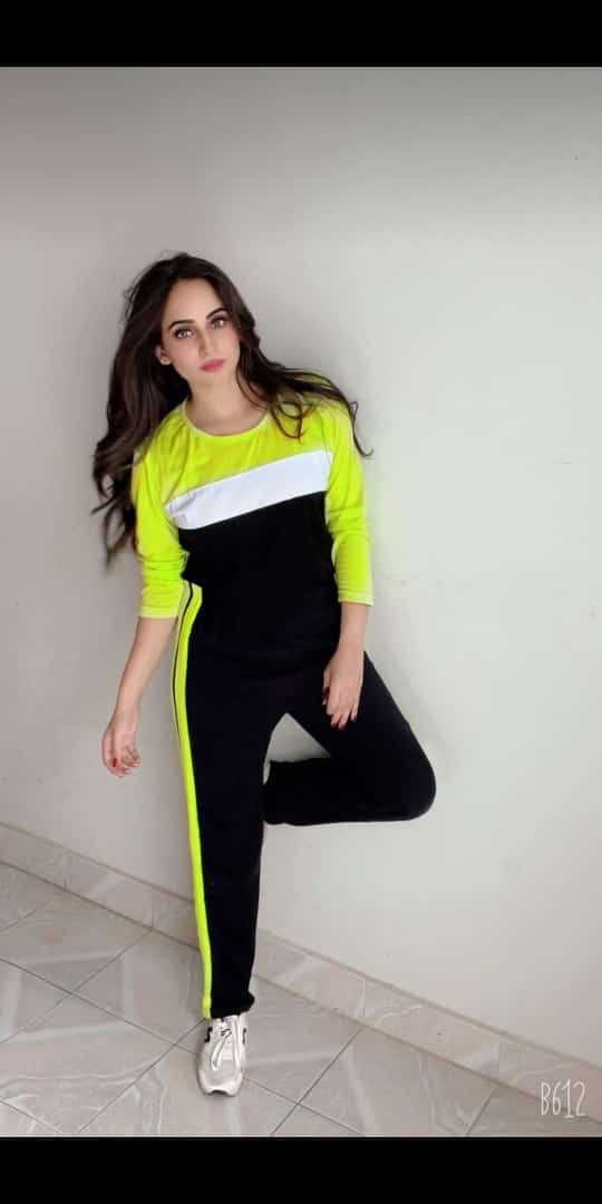Green Panel Gym Suit For Women - Oshi.pk - Buy & Sell Online