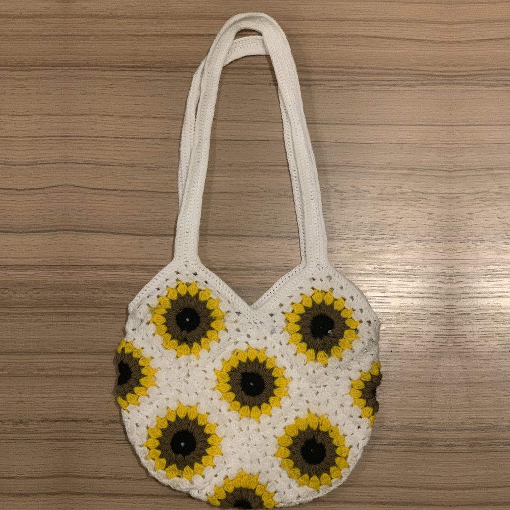 Handmade Crochet Bag For Women, Sunflower Granny Squares Handbag For Women, Ladies Crochet Handbag - Oshi.pk - Buy & Sell Online