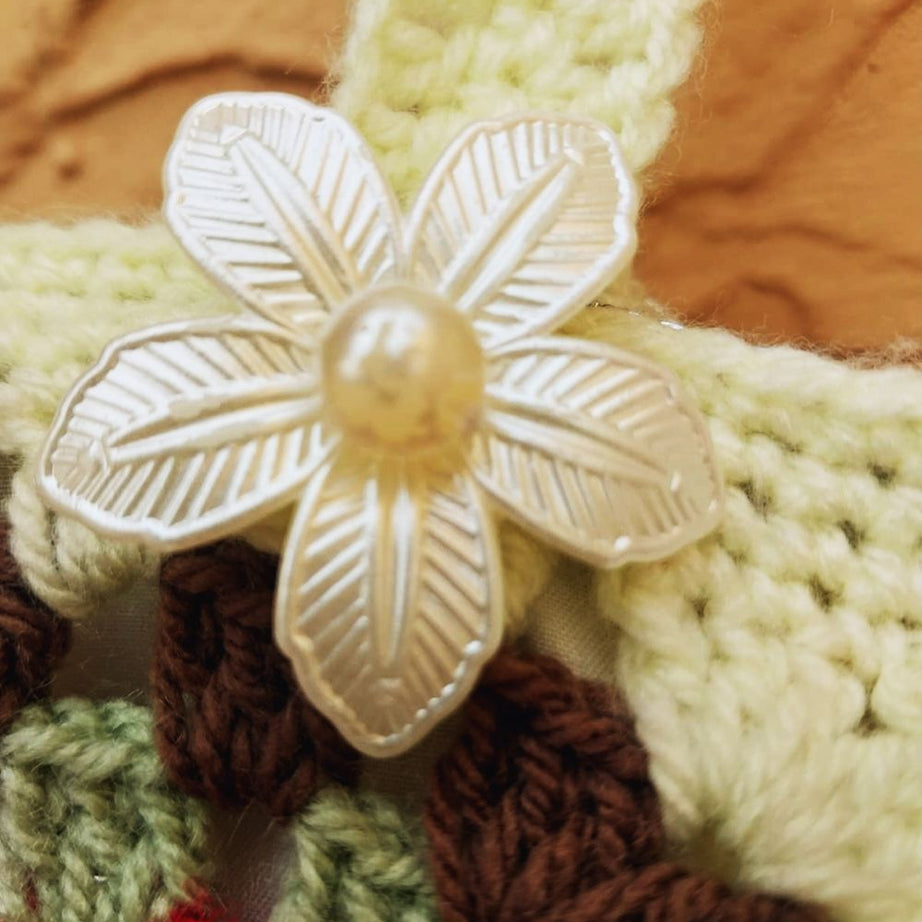 Handmade Crochet Bags for Women: Stylish and Unique Designs : Handmade Crochet Bags with Beautiful Flower Designs - Oshi.pk - Buy & Sell Online