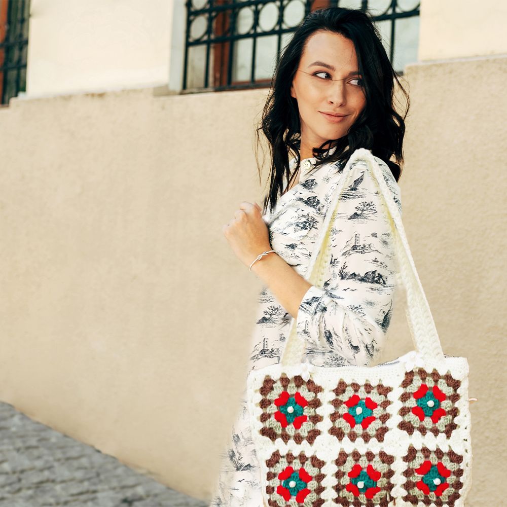 Handmade Crochet Bags for Women: Stylish and Unique Designs : Handmade Crochet Bags with Beautiful Flower Designs - Oshi.pk - Buy & Sell Online
