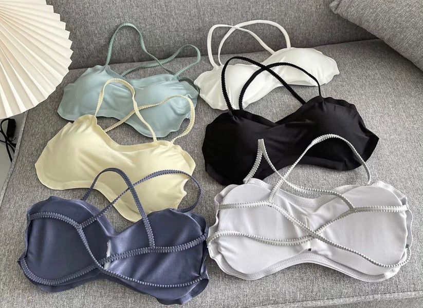 Imported Seamless Soft Paded Bra - Oshi.pk - Buy & Sell Online