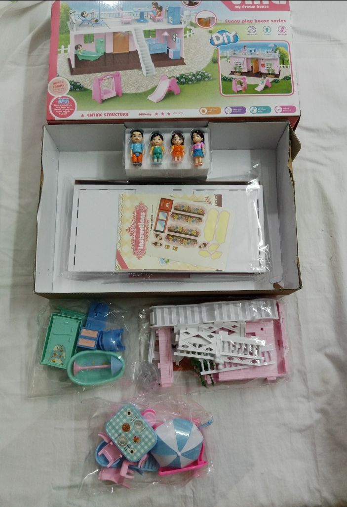 Kaibao Villa - Funny Play house- DIY - Light - 4 mini Dolls - Mini Accessories - Oshi.pk - Buy & Sell Online