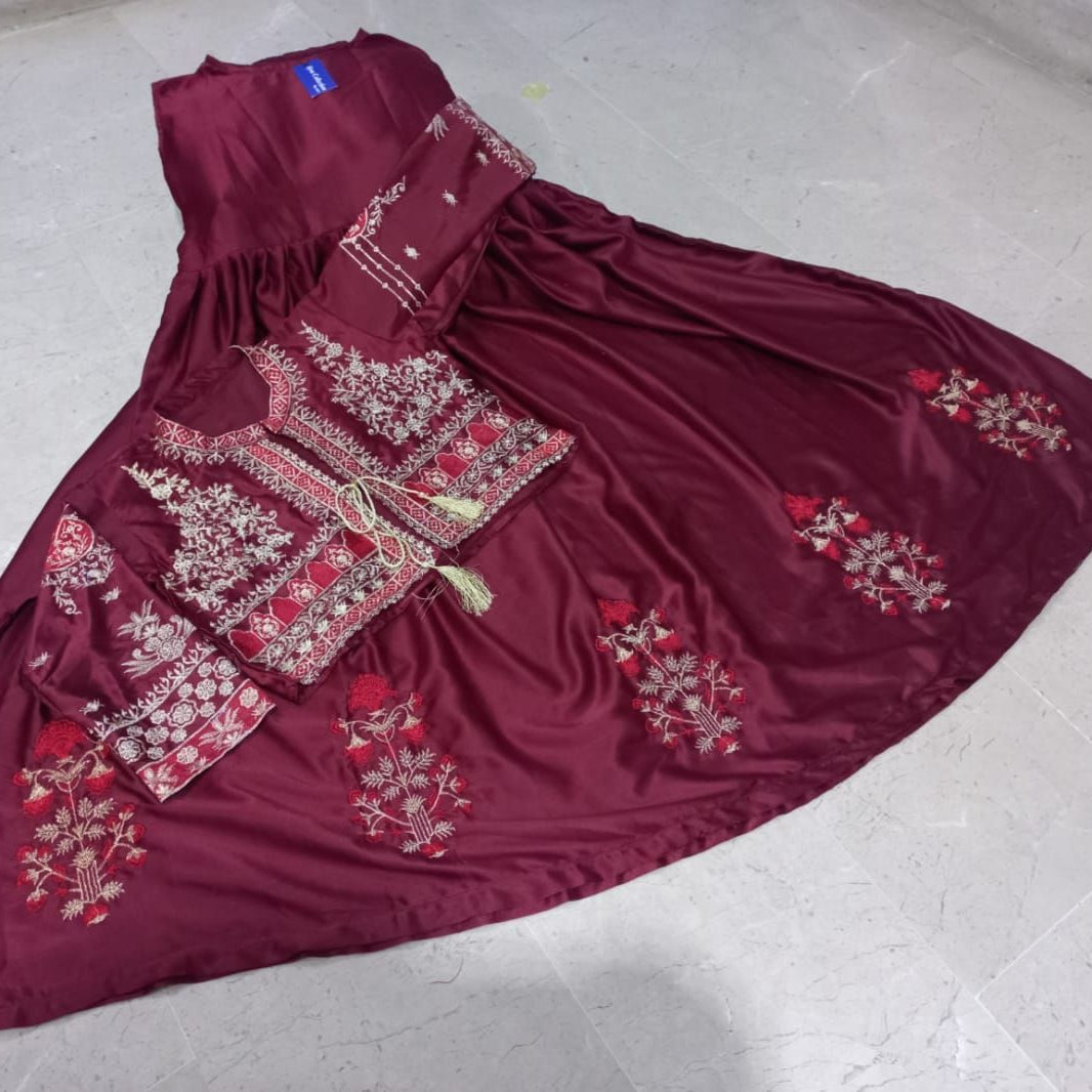 Koti Style Long Maxi Separate Koti 2PCS Embroidery+Handwork - Oshi.pk - Buy & Sell Online